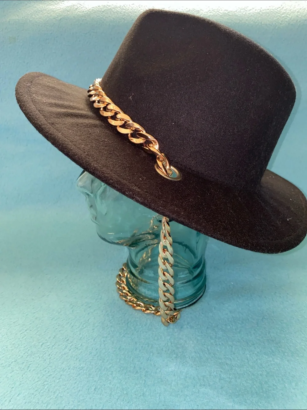 PRETTYLITTLETHING Fedora wide brim gold chain details felt black NEW size OSFA